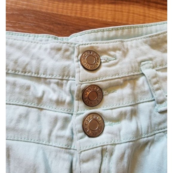 Celebrity Pink Shortie Shorts Light wash Triple button Stretch cuffed 5 #1082 - Picture 2 of 5